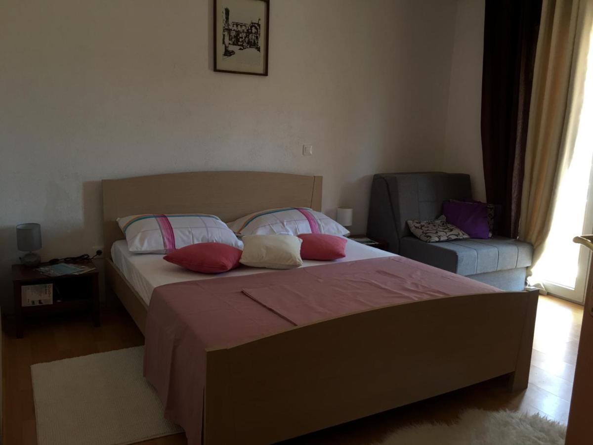 Apartamento Barac Kaštela Exterior foto